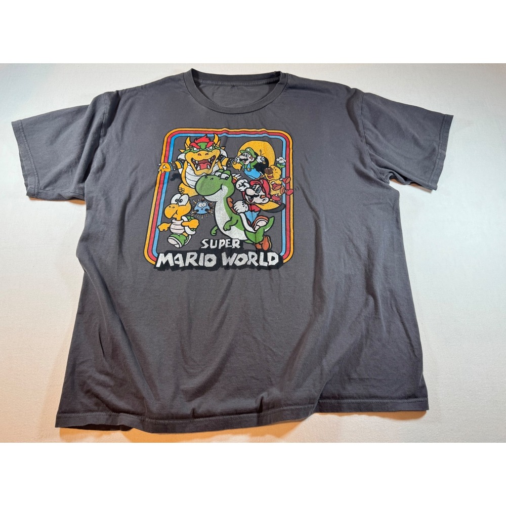 Nintendo Super Mario World Graphic T-Shirt Mens XL Charcoal Gray Retro Gaming